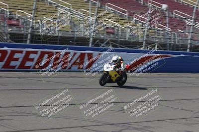 media/Aug-27-2022-Fastrack Riders (Sat) [[c588535105]]/Level 4/Session 1 Start Finish/